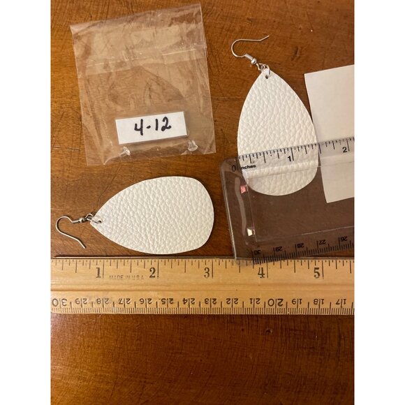 Faux Leather Teardrop Earrings in White New and Lightweight - Picture 6 of 6
